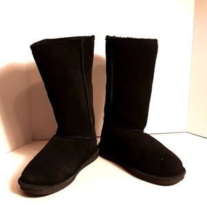 Bearpaw Tall Boots